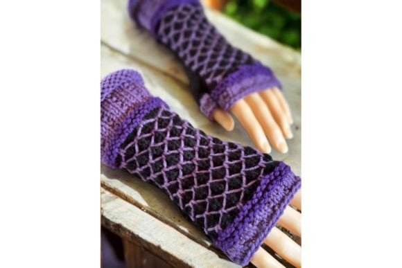 Evaluating the Knit Lattice Fingerless Gloves Pattern: A Practical Guide for Intermediate Knitters