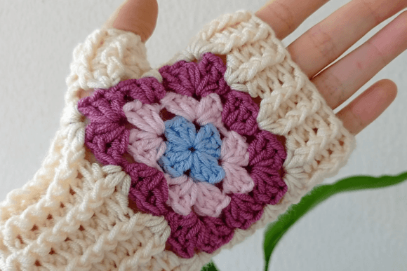 Granny Square Fingerless Gloves Crochet